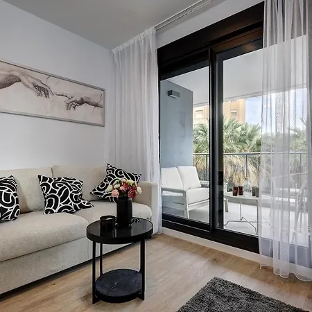 아파트 Cozy Flat In 에스테포나