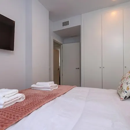 Cozy Flat In 아파트 *